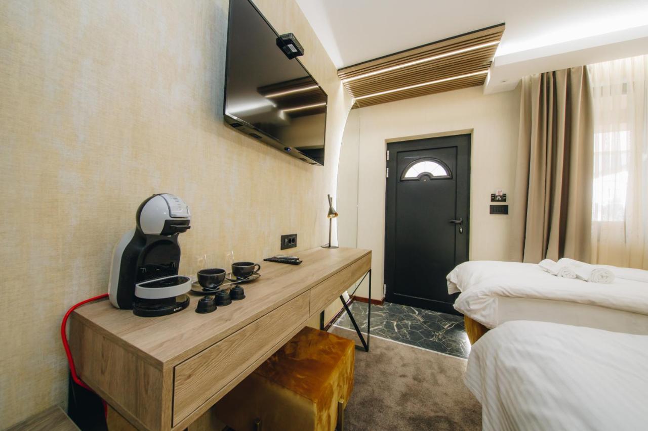 Boutique Luxury Apartments 크라구예바츠 외부 사진