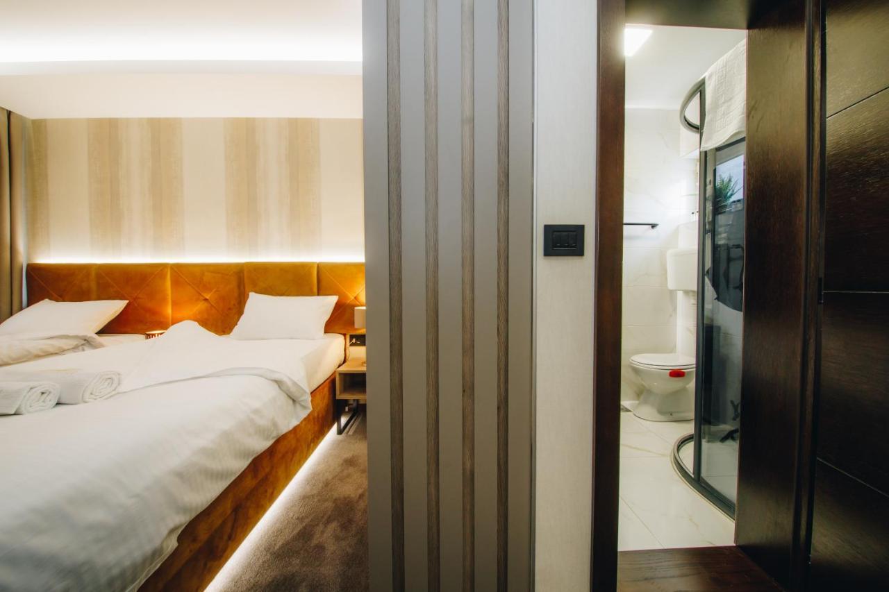 Boutique Luxury Apartments 크라구예바츠 외부 사진