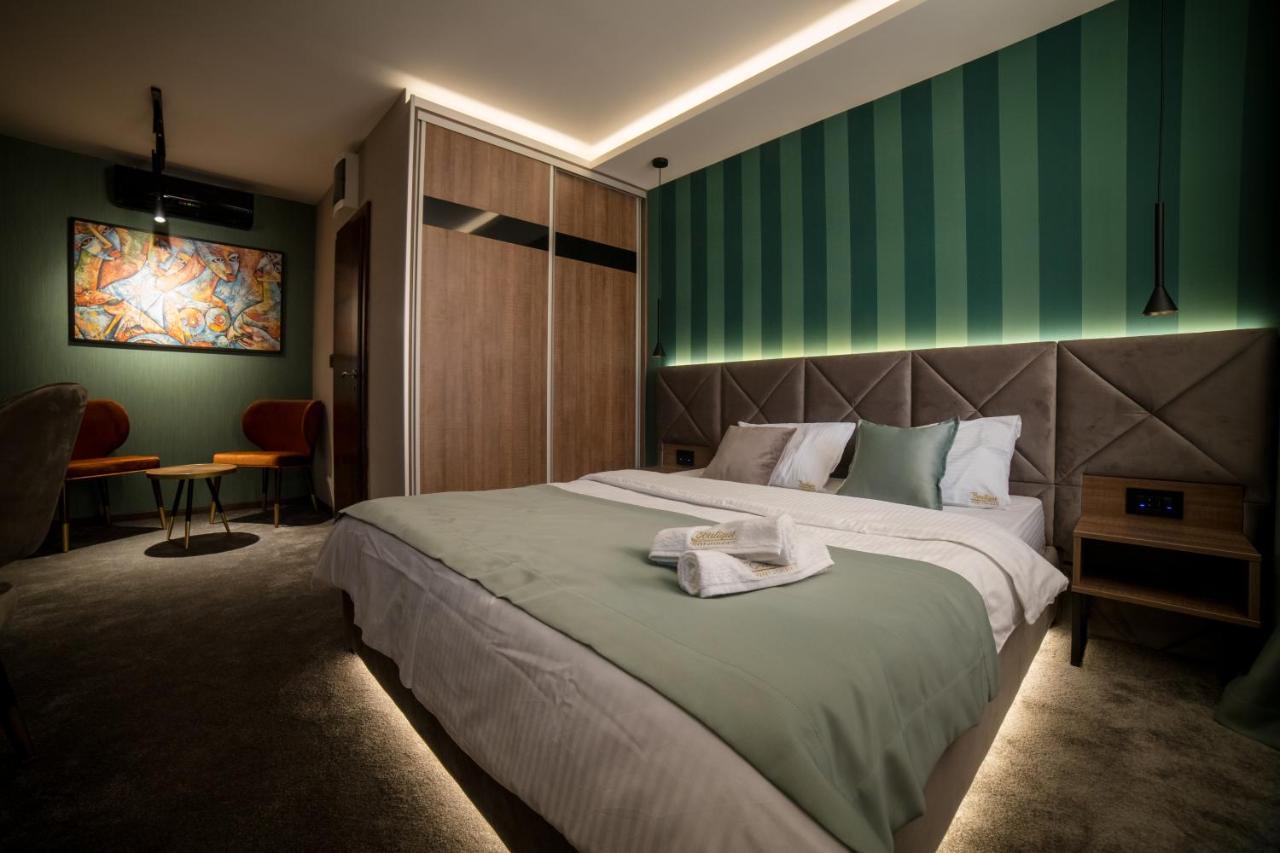 Boutique Luxury Apartments 크라구예바츠 외부 사진